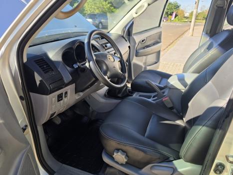 TOYOTA Hilux Caminhonete 3.0 16V 4P 4X4 SRV TURBO DIESEL, Foto 19