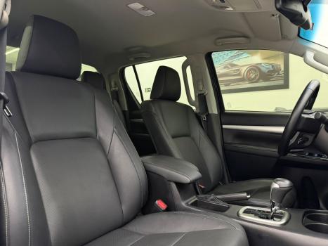 TOYOTA Hilux Caminhonete 2.8 16V SRX PLUS 4X4 TURBO DIESEL CABINE DUPLA AUTOM�TICO, Foto 13
