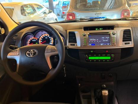 TOYOTA Hilux Caminhonete 2.7 16V 4P SRV FLEX 4X4  CABINE DUPLA AUTOM�TICO, Foto 8