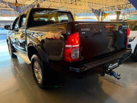 TOYOTA Hilux Caminhonete 2.7 16V 4P SRV FLEX 4X4  CABINE DUPLA AUTOM�TICO, Foto 5