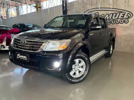 TOYOTA Hilux Caminhonete 2.7 16V 4P SRV FLEX 4X4  CABINE DUPLA AUTOM�TICO, Foto 3