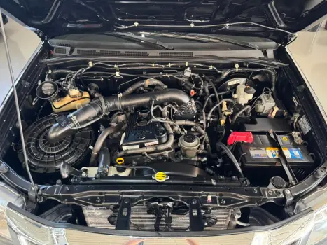 TOYOTA Hilux Caminhonete 2.7 16V 4P SRV FLEX 4X4  CABINE DUPLA AUTOM�TICO, Foto 16