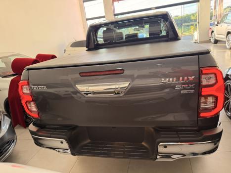 TOYOTA Hilux Caminhonete 2.8 16V SRX PLUS 4X4 TURBO DIESEL CABINE DUPLA AUTOM�TICO, Foto 6