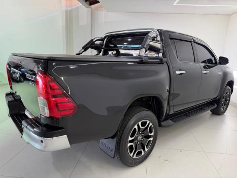 TOYOTA Hilux Caminhonete 2.8 16V SRV 4X4 DIESEL CABINE DUPLA AUTOM�TICO, Foto 10