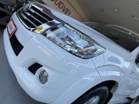 TOYOTA Hilux Caminhonete 2.7 16V 4P SRV FLEX 4X4  CABINE DUPLA AUTOM�TICO, Foto 3