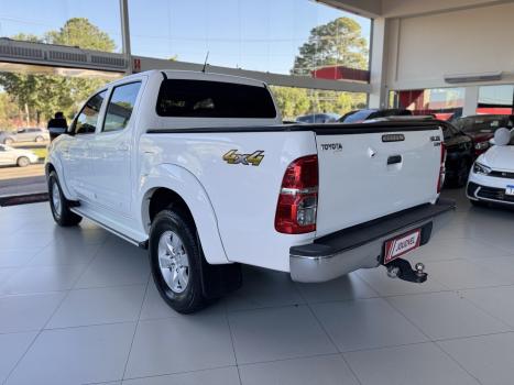 TOYOTA Hilux Caminhonete 2.7 16V 4P SRV FLEX 4X4  CABINE DUPLA AUTOM�TICO, Foto 4