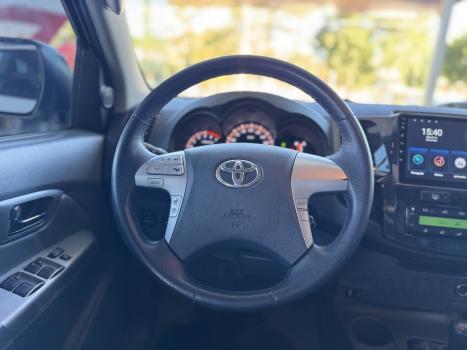 TOYOTA Hilux Caminhonete 2.7 16V 4P SRV FLEX 4X4  CABINE DUPLA AUTOM�TICO, Foto 10