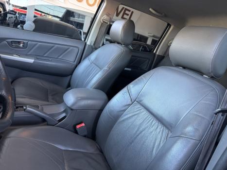 TOYOTA Hilux Caminhonete 2.7 16V 4P SRV FLEX 4X4  CABINE DUPLA AUTOM�TICO, Foto 13