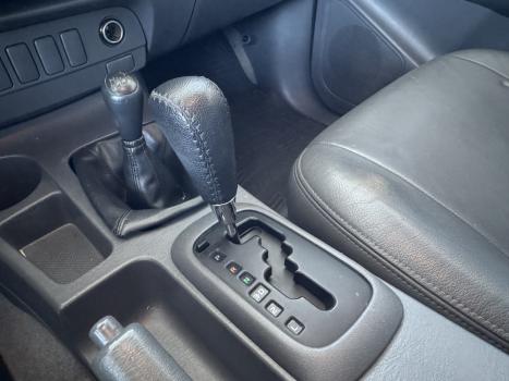 TOYOTA Hilux Caminhonete 2.7 16V 4P SRV FLEX 4X4  CABINE DUPLA AUTOM�TICO, Foto 14