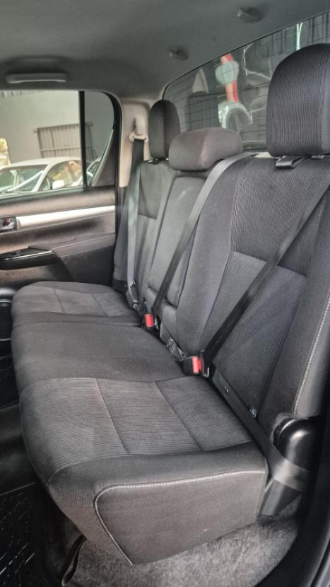 TOYOTA Hilux Caminhonete 2.8 16V 4P SR 4X4 DIESEL CABINE DUPLA AUTOM�TICO, Foto 8