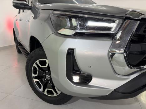 TOYOTA Hilux Caminhonete 2.8 16V SRX 4X4 DIESEL CABINE DUPLA AUTOM�TICO, Foto 15