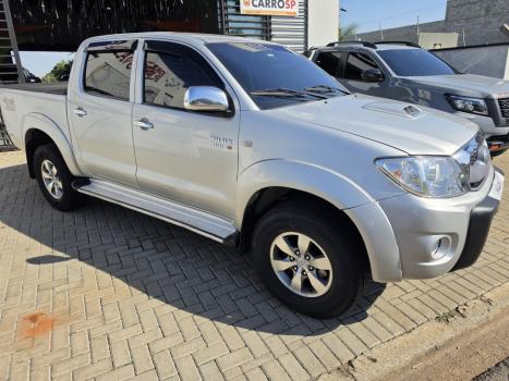 TOYOTA Hilux Caminhonete 3.0 16V 4P 4X4 SRV TURBO DIESEL CABINE DUPLA AUTOM�TICO, Foto 2