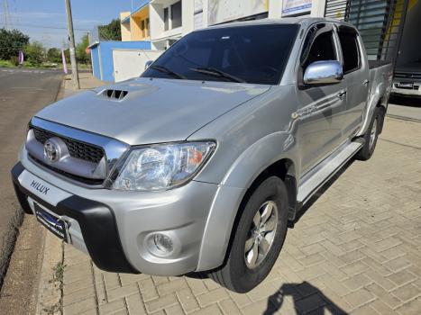 TOYOTA Hilux Caminhonete 3.0 16V 4P 4X4 SRV TURBO DIESEL CABINE DUPLA AUTOM�TICO, Foto 7