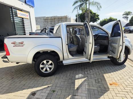 TOYOTA Hilux Caminhonete 3.0 16V 4P 4X4 SRV TURBO DIESEL CABINE DUPLA AUTOM�TICO, Foto 17