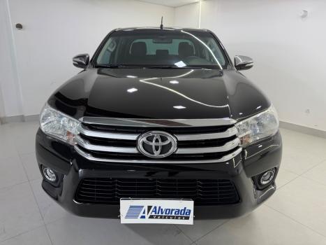 TOYOTA Hilux Caminhonete 2.8 16V SRV 4X4 DIESEL CABINE DUPLA AUTOM�TICO, Foto 2