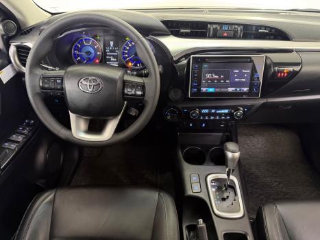 TOYOTA Hilux Caminhonete 2.8 16V SRV 4X4 DIESEL CABINE DUPLA AUTOM�TICO, Foto 5