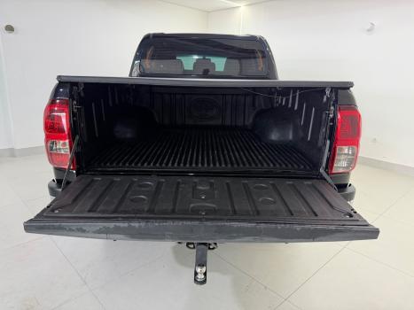 TOYOTA Hilux Caminhonete 2.8 16V SRV 4X4 DIESEL CABINE DUPLA AUTOM�TICO, Foto 13