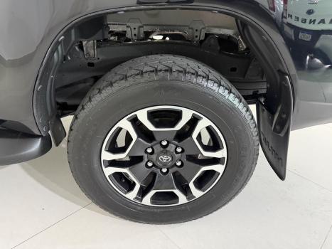 TOYOTA Hilux Caminhonete 2.8 16V SRV 4X4 DIESEL CABINE DUPLA AUTOM�TICO, Foto 15