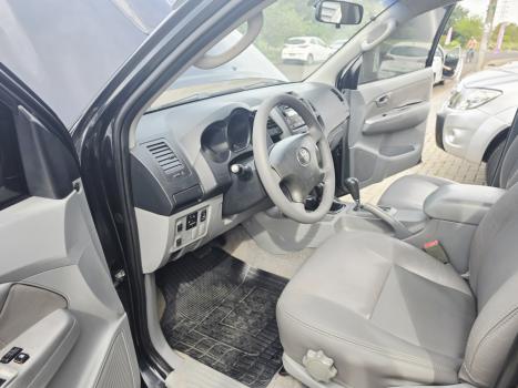 TOYOTA Hilux Caminhonete 3.0 4P 4X4 SRV TURBO DIESEL CABINE DUPLA AUTOM�TICO, Foto 4
