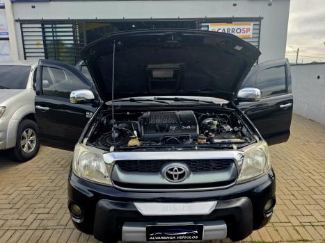 TOYOTA Hilux Caminhonete 3.0 4P 4X4 SRV TURBO DIESEL CABINE DUPLA AUTOM�TICO, Foto 11