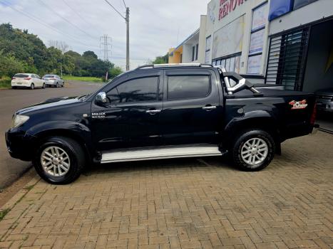 TOYOTA Hilux Caminhonete 3.0 4P 4X4 SRV TURBO DIESEL CABINE DUPLA AUTOM�TICO, Foto 13