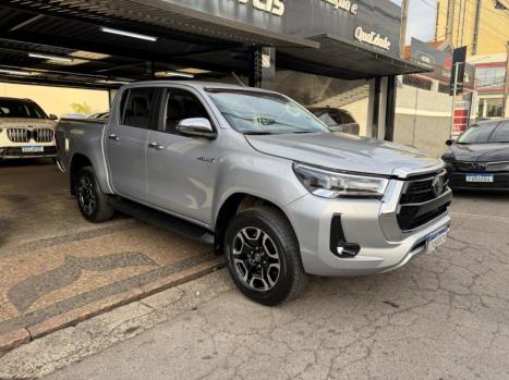 TOYOTA Hilux Caminhonete 2.8 16V SRX 4X4 TURBO DIESEL CABINE DUPLA AUTOM�TICO, Foto 2