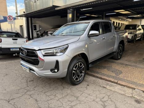 TOYOTA Hilux Caminhonete 2.8 16V SRX 4X4 TURBO DIESEL CABINE DUPLA AUTOM�TICO, Foto 3