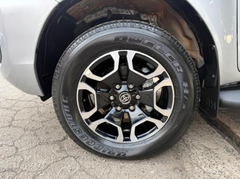 TOYOTA Hilux Caminhonete 2.8 16V SRX 4X4 TURBO DIESEL CABINE DUPLA AUTOM�TICO, Foto 8