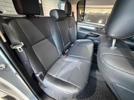 TOYOTA Hilux Caminhonete 2.8 16V SRX 4X4 TURBO DIESEL CABINE DUPLA AUTOM�TICO, Foto 14