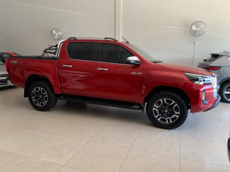 TOYOTA Hilux Caminhonete 2.8 16V SRX 4X4 TURBO DIESEL CABINE DUPLA AUTOM�TICO, Foto 8