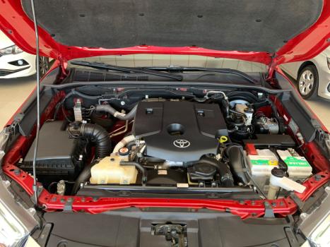 TOYOTA Hilux Caminhonete 2.8 16V SRX 4X4 TURBO DIESEL CABINE DUPLA AUTOM�TICO, Foto 16