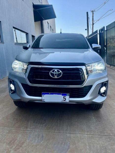TOYOTA Hilux Caminhonete 2.8 16V SRV 4X4 DIESEL CABINE DUPLA AUTOM�TICO, Foto 6