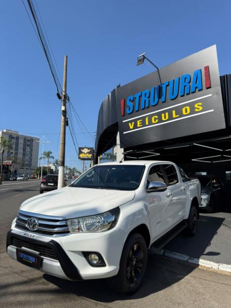 TOYOTA Hilux Caminhonete 2.7 16V 4P SRV FLEX CABINE DUPLA AUTOM�TICO, Foto 7