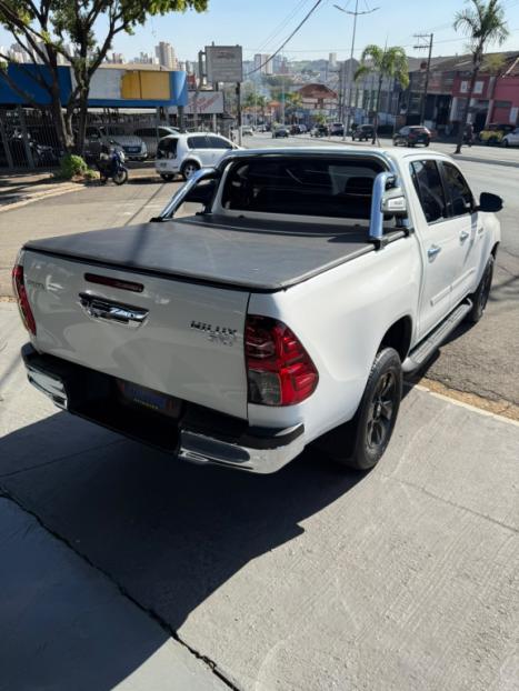 TOYOTA Hilux Caminhonete 2.7 16V 4P SRV FLEX CABINE DUPLA AUTOM�TICO, Foto 12