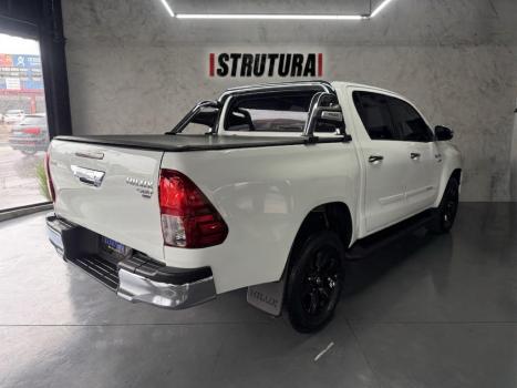 TOYOTA Hilux Caminhonete 2.7 16V 4P SRV FLEX CABINE DUPLA AUTOMÁTICO, Foto 5