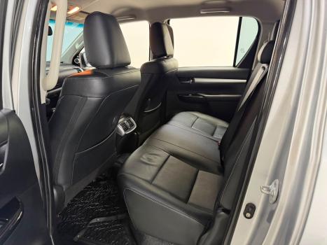 TOYOTA Hilux Caminhonete 2.8 16V 4P SRX DIESEL CABINE DUPLA, Foto 6
