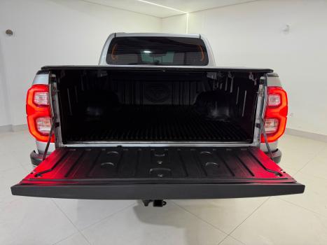 TOYOTA Hilux Caminhonete 2.8 16V 4P SRX DIESEL CABINE DUPLA, Foto 13