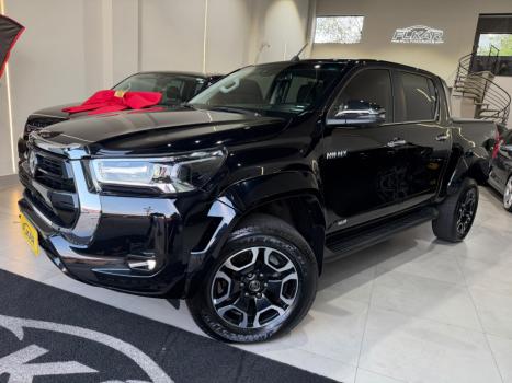 TOYOTA Hilux Caminhonete 2.8 16V SRX PLUS 4X4 TURBO DIESEL CABINE DUPLA AUTOM�TICO, Foto 2