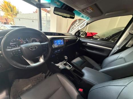 TOYOTA Hilux Caminhonete 2.8 16V SRX PLUS 4X4 TURBO DIESEL CABINE DUPLA AUTOM�TICO, Foto 6