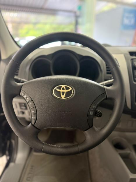 TOYOTA Hilux Caminhonete 3.0 16V 4P 4X4 SRV TURBO DIESEL, Foto 10