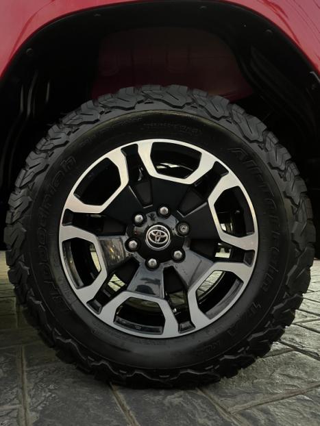 TOYOTA Hilux Caminhonete 2.8 16V SRX PLUS 4X4 TURBO DIESEL CABINE DUPLA AUTOM�TICO, Foto 13