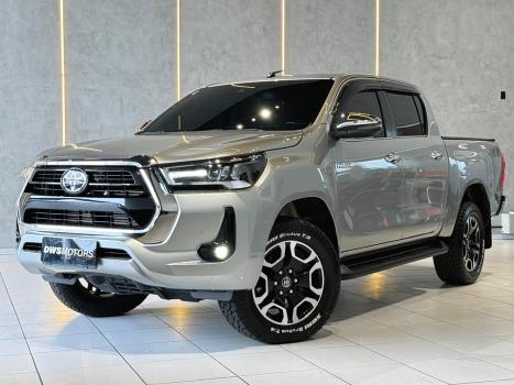 TOYOTA Hilux Caminhonete 2.8 16V SRX 4X4 TURBO DIESEL CABINE DUPLA AUTOM�TICO, Foto 1