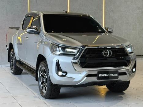 TOYOTA Hilux Caminhonete 2.8 16V SRX 4X4 TURBO DIESEL CABINE DUPLA AUTOM�TICO, Foto 3