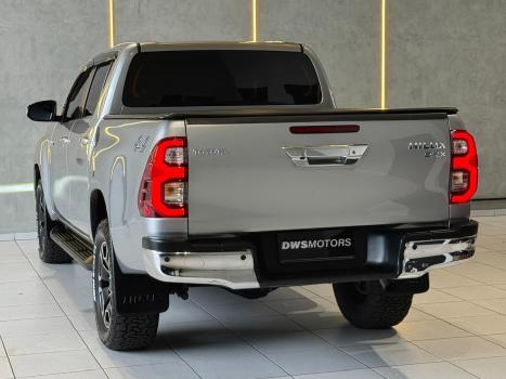 TOYOTA Hilux Caminhonete 2.8 16V SRX 4X4 TURBO DIESEL CABINE DUPLA AUTOM�TICO, Foto 6