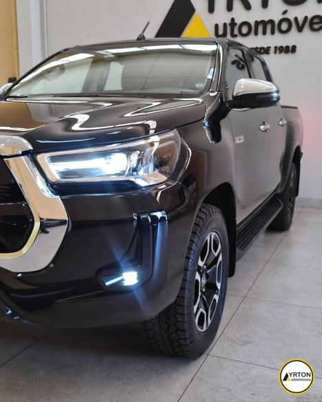 TOYOTA Hilux Caminhonete 2.8 16V SRX 4X4 DIESEL CABINE DUPLA AUTOM�TICO, Foto 5