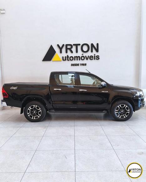 TOYOTA Hilux Caminhonete 2.8 16V SRX 4X4 DIESEL CABINE DUPLA AUTOM�TICO, Foto 6