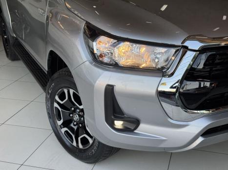 TOYOTA Hilux Caminhonete 2.8 16V SRV 4X4 DIESEL CABINE DUPLA AUTOM�TICO, Foto 5