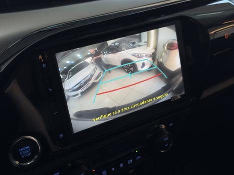 TOYOTA Hilux Caminhonete 2.8 16V SRV 4X4 DIESEL CABINE DUPLA AUTOM�TICO, Foto 18