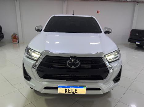 TOYOTA Hilux Caminhonete 2.8 16V SRX 4X4 TURBO DIESEL CABINE DUPLA AUTOMÁTICO, Foto 3
