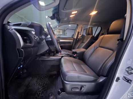 TOYOTA Hilux Caminhonete 2.8 16V SRX 4X4 TURBO DIESEL CABINE DUPLA AUTOMÁTICO, Foto 11